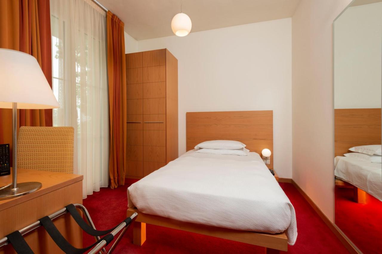 Accademia Hotel Rimini Dış mekan fotoğraf