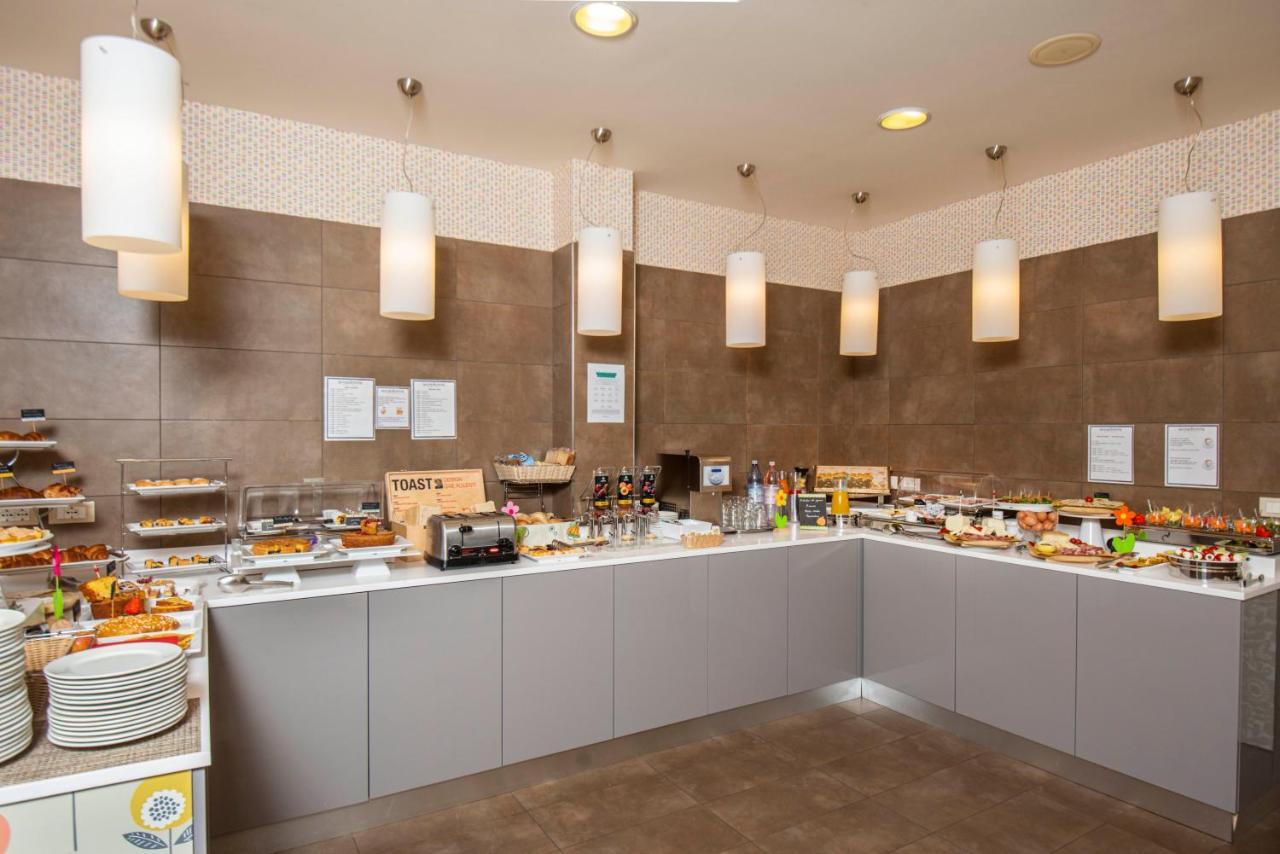 Accademia Hotel Rimini Dış mekan fotoğraf