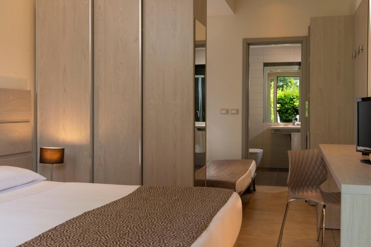 Accademia Hotel Rimini Dış mekan fotoğraf
